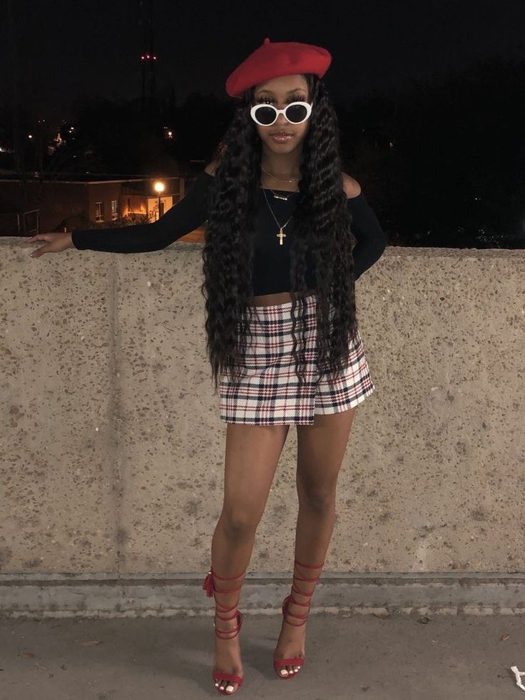 ‼️ FOLLOW @swaybreezy FOR MORE ❤️�🧸 Birthday Outfit Classy, Baddie Outfits For School, Beret Outfit, 18th Birthday Outfit, Outfit Classy, Cute Birthday Outfits, Paris Outfits, Dressy Outfits, Dope Outfits