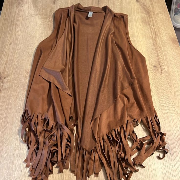 Never Worn Western Fringe Vest! Brown Tasseled Outerwear For Spring, Fringe Outerwear For Fall Festival, Bohemian Brown Outerwear With Tassels, Brown Tasseled Outerwear For Fall, Brown Tassel Outerwear For Fall, Brown Fringe Outerwear For Spring, Western Vest, First Looks, Fringe Vest