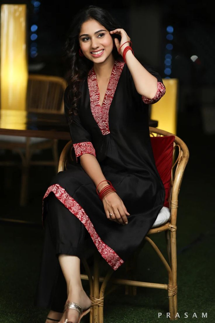 KURTI – Prasam Crafts Black Salwar Designs, Black Kurti Design, Collar Kurti Design, Collar Kurti, Black Kurti, Kurtis Design, Silk Kurti Designs, Stylish Kurtis, Stylish Kurtis Design