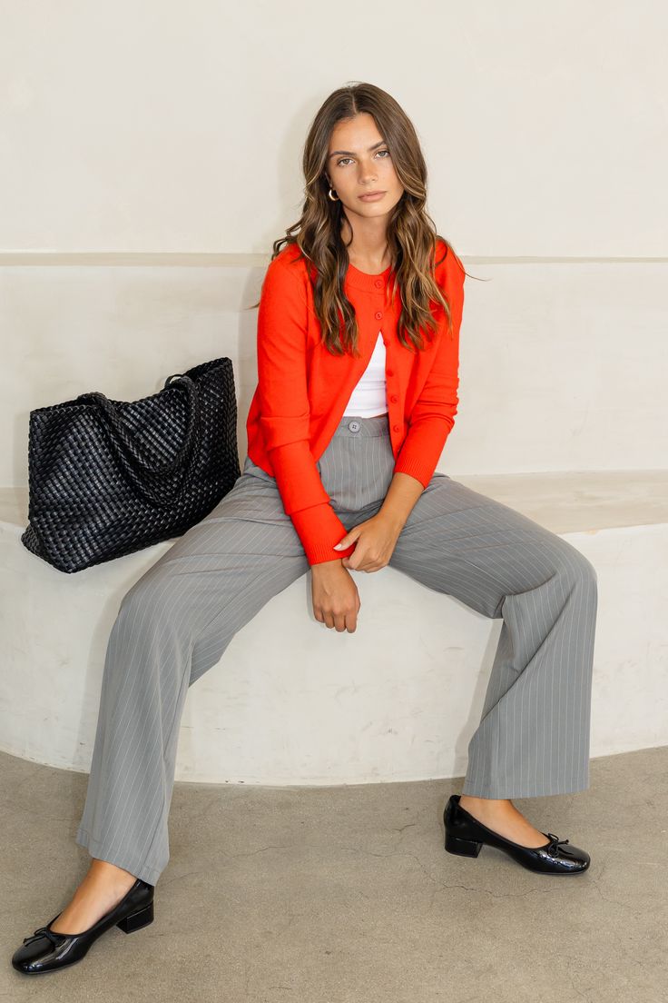 Introducing the Woven tote to carry all your necessities in style! This will be your new favorite bag that mixes fashion and practicality. The chic look will elevate any outfit in all seasons! Tote bag Material: Vegan Leather Size: 16” L x 6.25” W x 11.75” H Fall Knits, Business Chic, Jumpsuit Jacket, Chic Look, Knitting Accessories, Dress Romper, The Chic, Business Fashion, Hat Hairstyles