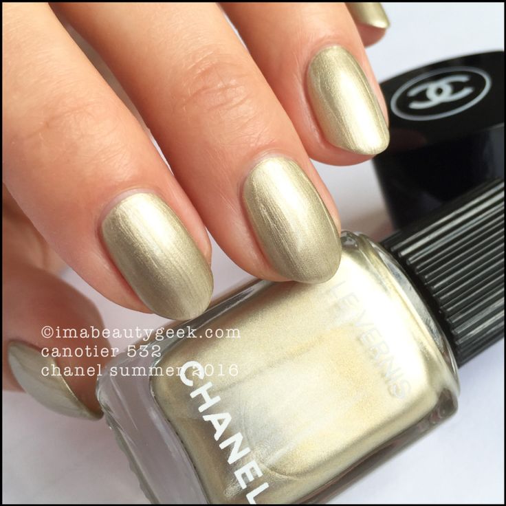 Chanel Peridot Nail Polish, Chanel Particuliere Nail Polish, Chanel Rouge Noir Nail Polish, Chanel Blue Nail Polish, Chanel Emblematique Nail Polish, Chanel Summer, Nail Polish Brush, Chanel Nail Polish, Nails 2016