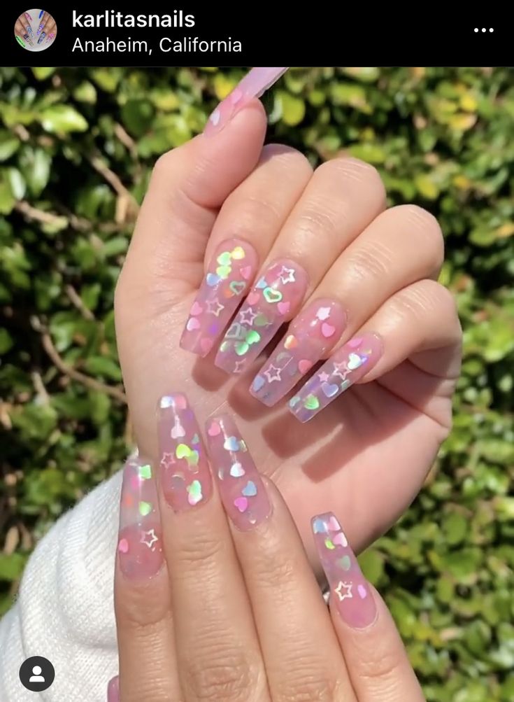 Pink Confetti Nails Glitter, Nail Designs Clear Sparkle, Clear Acrylic Nail Ideas, Clear Pink Acrylic Nails With Glitter, Clear Confetti Nails, Encapsulated Star Nails, Star Confetti Nails, Dreamy Acrylic Nails, Cutesy Nails Acrylic