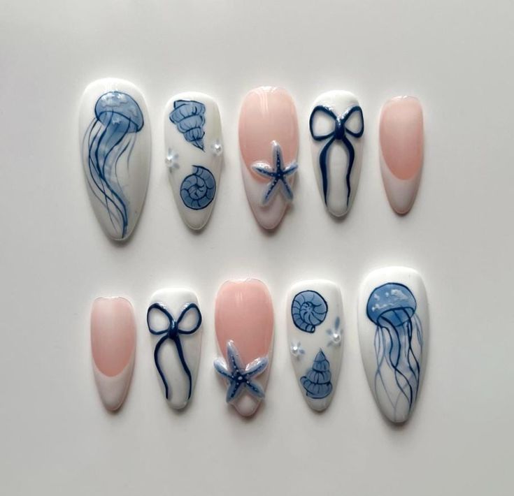 Greetings and welcome to my store. Hope you find a style you like . 𝐌𝐚𝐭𝐞𝐫𝐢𝐚𝐥: I only work with high quality materials to create sturdy & long-lasting luxury press on nails that you can trust on. My nails will last for: 1- 2 days using adhesive tab (provided with the nail set) 2- 3 weeks using nail glue. You can reuse all of the nails multiple times if you take care of them.  𝐒𝐢𝐳𝐞: XS : 14mm, 11mm, 12mm, 10mm, 8mm S: 15mm, 12mm, 13mm, 11mm, 8mm M: 16mm, 12mm, 13mm, 11mm, 9mm L: 18mm, Nails Of The Month, Sea Themed Nail Art, Beach Art Nails, Jellyfish Nails Short, Maine Themed Nails, Vintage Almond Nails, Marine Biology Nails, Manta Ray Nails, East Coast Nails