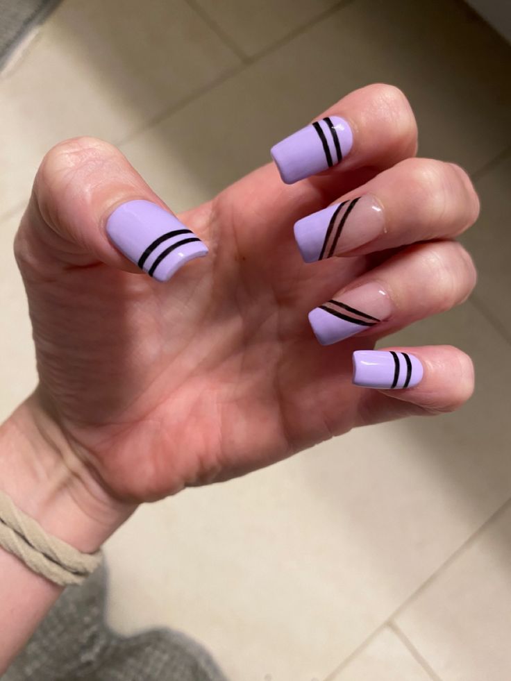 Straight lined Nails Straight Line Nail Designs, Straight Line Nail Art, Lined Nails, Line Nail Designs, Line Nail Art, Straight Line Designs, Geometric Nail Art, French Tip Nail Designs, Geometric Nail