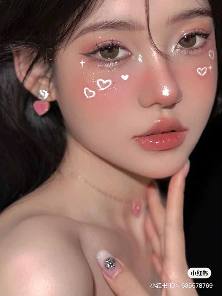 Korean Makeup Full Face, Dreamy Makeup Aesthetic, Valentines Douyin Makeup, Douyin Valentine Makeup, Makeup Ideas Full Face, Douyin Hair, Vday Makeup, Makeup Layout, Pop Makeup