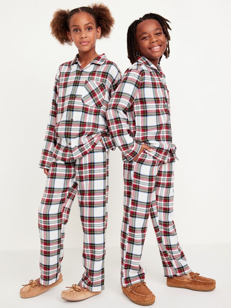 Gender-Neutral Printed Button-Front Pajama Set for Kids | Old Navy Pajama Set White, Pajama Day, Classic Pajamas, Matching Mom, Winter Plaid, Flannel Pajama Sets, Flannel Pants, Flannel Pajamas, Waffle Knit Top