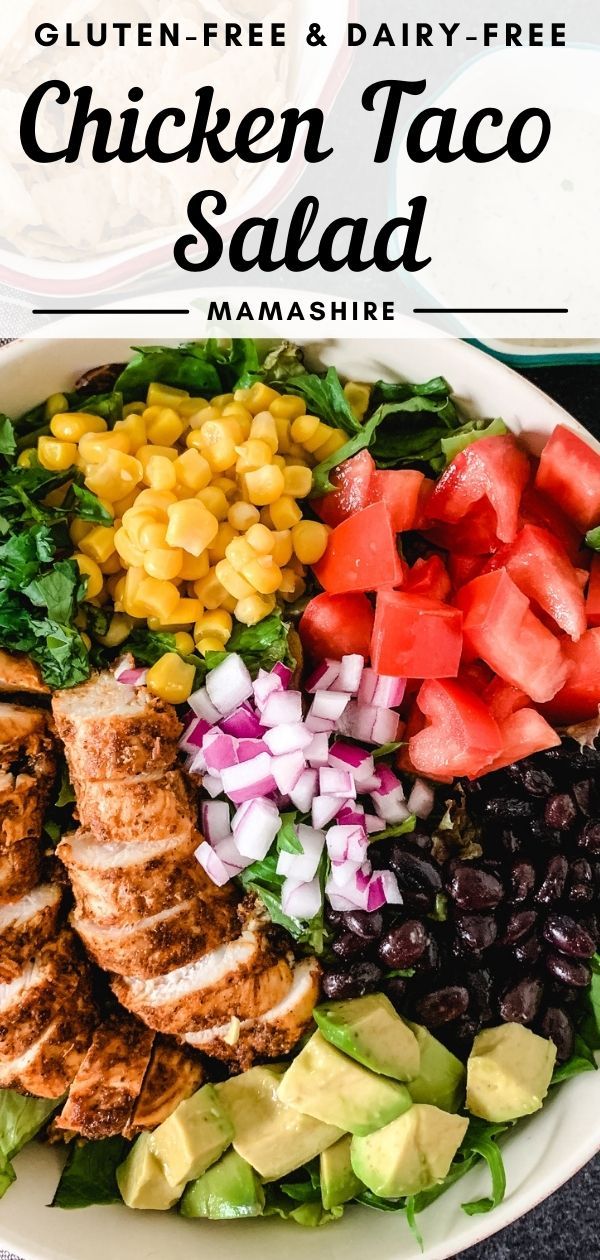 A closeup of a chicken taco salad that has seasoned chicken strips, corn, chopped tomatoes, chopped red onions, black beans, and avocado. How To Make A Salad Look Pretty, Chicken Taco Salad Meal Prep, Chicken Taco Salad Recipe Healthy, Taco Salad Chicken Recipe, Taco Chicken Salad Recipe, Chicken Fajita Taco Salad, Healthy Chicken Taco Salad, Healthy Chicken Taco Bowl, Fun Salads Healthy