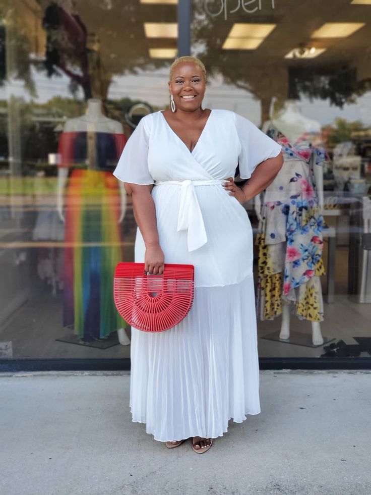 Long flowy white maxi dress witj sheer bottom. Waist Belt included. White Flowy Maxi Dress, White Maxi Dress, Spring Vibes, White Maxi, White Maxi Dresses, Waist Belt, Peplum Dress, Summer Fashion, Maxi Dress