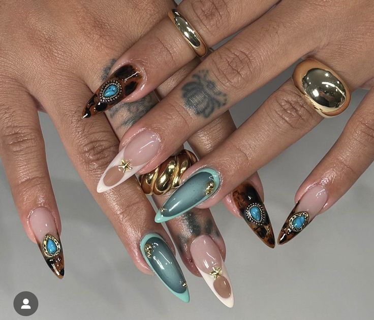 Eclectic Nails, Turquoise Nails, Retro Nails, Lace Nails, Pretty Gel Nails, Summery Nails, Long Acrylic Nails Coffin, Elegant Nails, Minimalist Nails