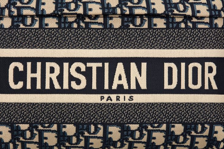 Dior Wallpaper, Monogram Wallpaper, House Elements, Christian Dior Paris, Dior Paris, Dior Oblique, Dior Logo, Mac Wallpaper, Macbook Wallpaper