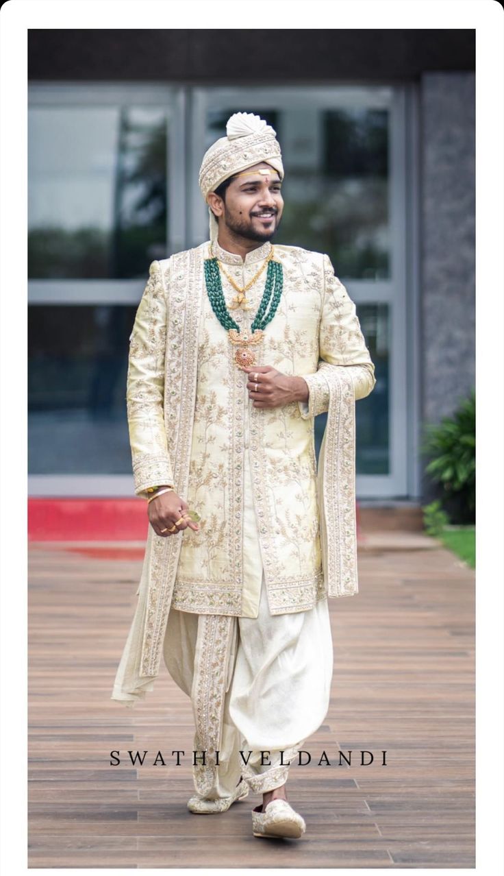 Marriage Poses, Indian Wedding Clothes For Men, Sherwani For Men Wedding, Indian Bride Photography Poses, Wedding Kurta For Men, Groom Dress Men, Wedding Outfits For Groom, Indian Wedding Poses, Indian Groom Wear