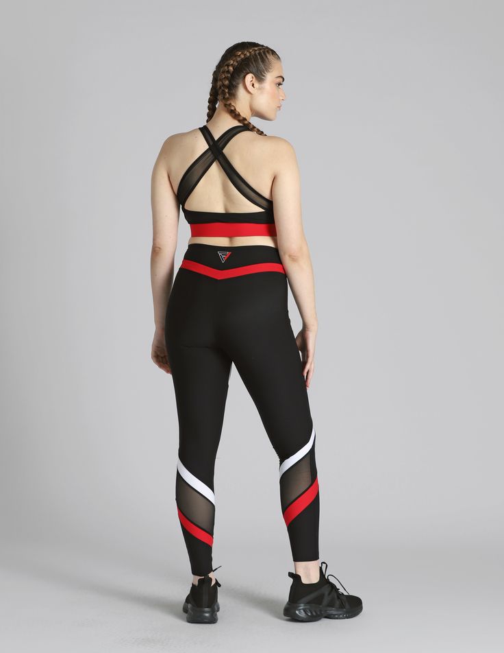 100% MADE IN ITALY | We combined the Hera Sports Bra & Hera Legging, your go-to, every day confidence booster. The Polyamide, silky soft fabric offers muscle compression as well as breath-ability and flexibility. Throw on for your favorite forms of movement, all while convincing people you're a real Olympian (we won't tell). Sweat-resistant Compression Mesh Activewear, Compression Moisture-wicking Activewear In Technical Fabric, Technical Compression Sports Bra, Breathable, V-neck Yoga Sportswear Activewear, Yoga Sports Bra With Built-in Padding And Mesh Material, Confidence Boosters, Go Getter, Soft Fabrics, Sports Bra