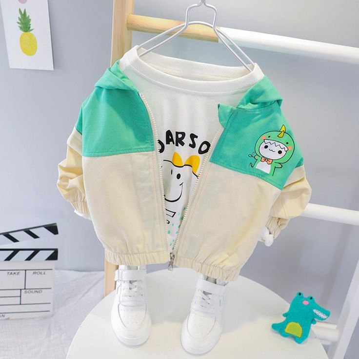 Girls Cute Hooded Long Sleeve Zipper Jackets - PrettyKid Playful Cotton Outerwear For Outdoor, Playful Long Sleeve Outerwear For Outdoor, Playful Long Sleeve Outerwear With Pockets, Playful Fall Outdoor Outerwear, Playful Green Outerwear For Outdoor, Playful Green Outerwear For Outdoors, Playful Green Outerwear For Fall, Playful Green Winter Outerwear, Playful Green Long Sleeve Outerwear