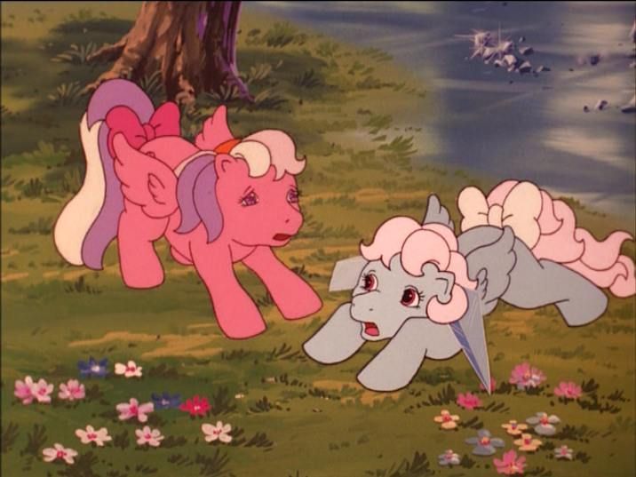 pinkie and her friends are playing in the grass