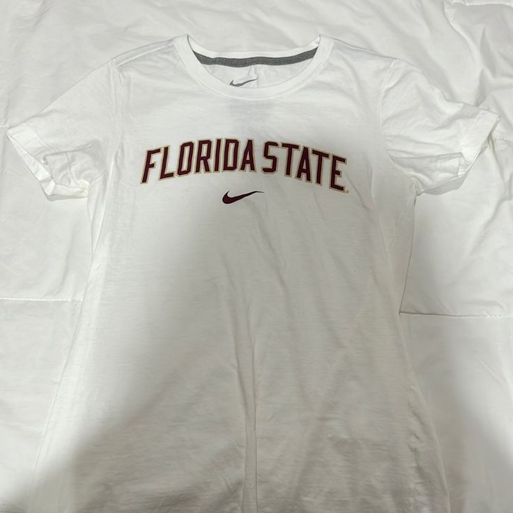 Slim Fit Womens Fsu Shirt Size Medium New Without Tags Perfect Condition Never Worn Nike Fsu Shirt, Fsu Shirts, Tops Nike, Fit Womens, Womens Shirt, Nike White, Florida State, Fit Inspo, White Nikes