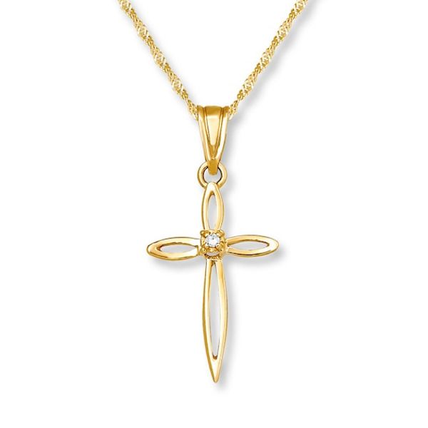 This open-design 14K yellow gold cross features a gleaming diamond at the center. The 18-inch rope necklace fastens with a spring ring clasp. Cross Necklace Women, Gold Stock, Jewelry Education, Jewelry Advice, Jared The Galleria Of Jewelry, Gold Cross Necklace, Gold Cross Pendant, Necklace Diamond, Gold Necklace Women