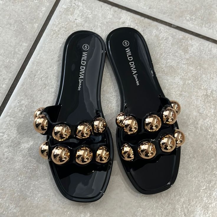 New Jelly Sandals. Has A Few Small Scratches But They Are Not Noticeable Party Black Synthetic Flip Flops, Black Jelly Slide Sandals For Spring, Black Slide Sandals For Party, Jelly Sandals, Women's Shoes Sandals, Jelly, Shoes Sandals, Women Shoes, Sandals