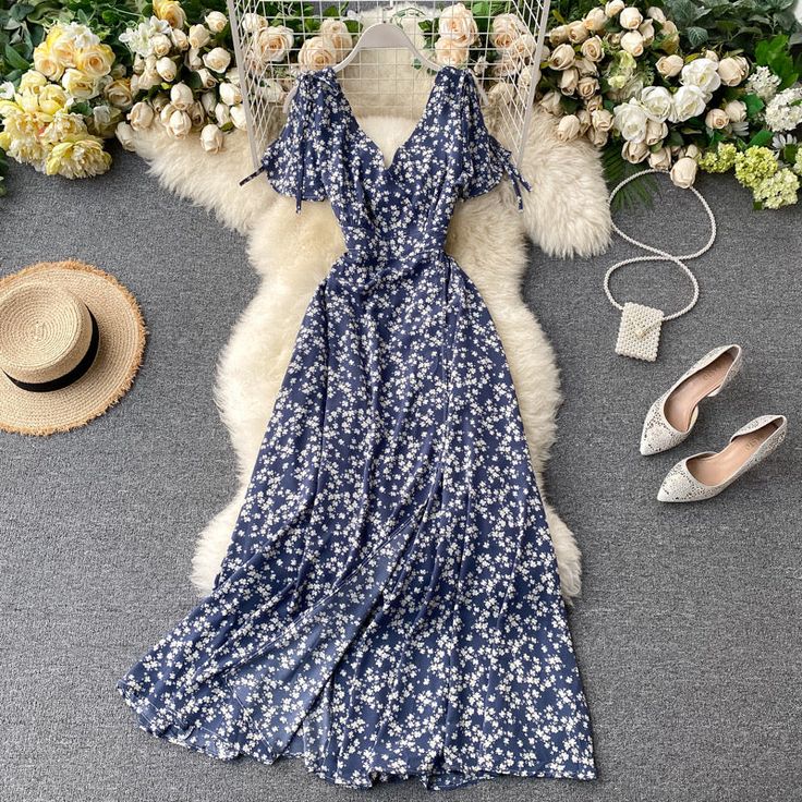 Ditsy Floral Split Surplice Elegant Dress Linenchiffoncloth,softcomfy Slightpleatsonwaist Splitsleeveswithdrawstring Size: Size Length Chest Waist S 125cm 84cm 64cm M 126cm 88cm 68cm L 127cm 92cm 72cm Please allow 1~3cm erro for manual measurement. Spring Brunch Drawstring Maxi Dress, Blue Casual V-neck Chiffon Dress, V-neck Drawstring Dresses For Spring, Blue Casual Chiffon Dress For Vacation, Casual Chiffon Maxi Dress For Brunch, Casual Blue Chiffon Vacation Dress, Elegant Spring Dresses With Drawstring, Spring Brunch Dress With Drawstring, Casual Floral Print Maxi Chiffon Dress