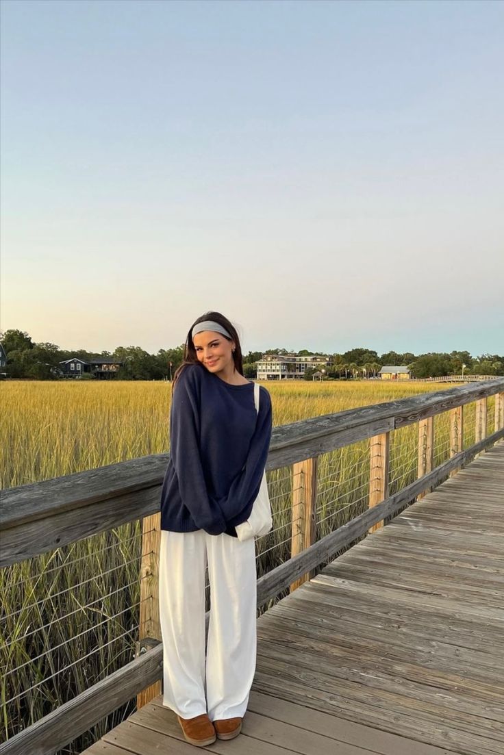 @ stephbohrer | cozy summer night outfit | headband outfit | wide leg sweatpants | ugg outfits Wide Leg Sweatpants Outfit, Alaska Outfits, Outfit Wide Leg, Steph Bohrer, Ugg Outfits, Cozy Summer, Summer Night Outfit, Headband Outfit, Wide Leg Sweatpants