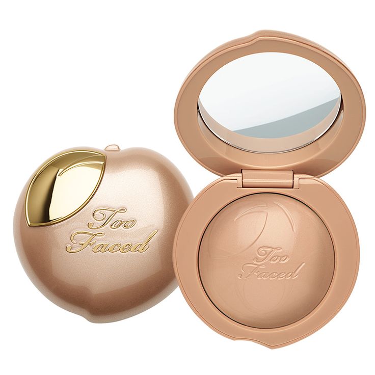 Too Faced Peach, Face Makeup Tips, Cruelty Free Cosmetics, Top Makeup Products, Latest Makeup, Powder Highlighter, Color Champagne, Cruelty Free Makeup, Highlighter Makeup