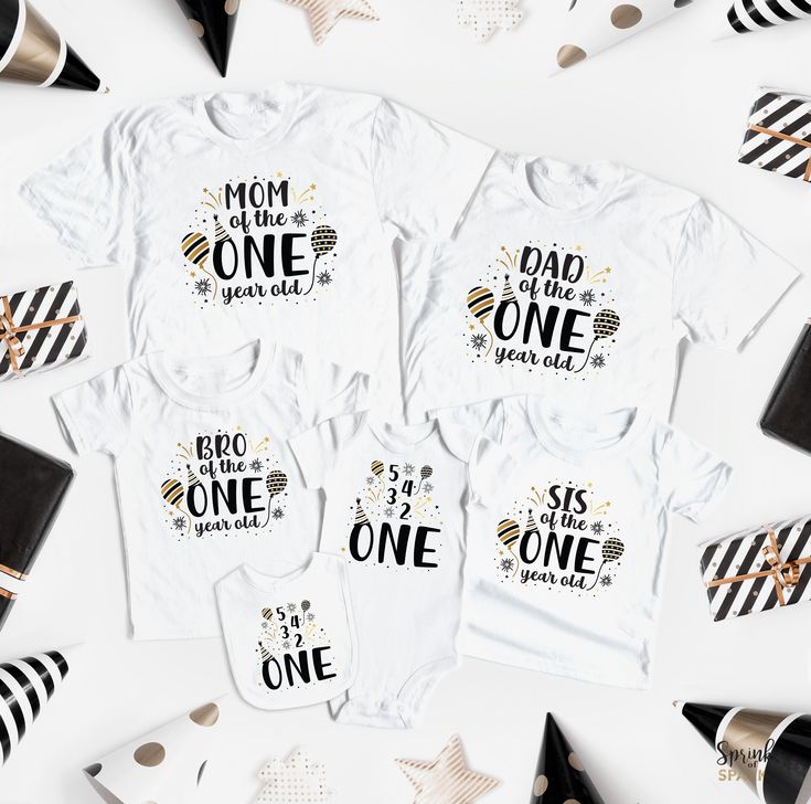 5 4 3 2 ONE New Years First Birthday Family Matching Set New Years First Birthday Bday Adult Kids and Baby Shirts and Onesies White Set - Etsy New Years First Birthday, New Years Birthday, Gold Foil Design, Funny Christmas Gifts, White Set, First Birthday Party, Family Set, Kids Graphic Tees, One Year Old