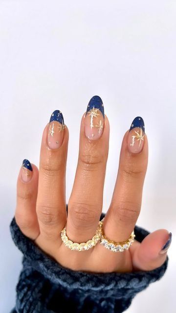 70+ Nail Designs Inspired by Taylor Swift’s Eras Tour - Boss Babe Chronicles French Tip Taylor Swift Nails, Taylor Swift Short Nails, Taylor Swift Nail Ideas Eras Tour, Nail Inspo Taylor Swift, Nails Acrylic Long Square, Taylor Swift Nail Designs, Reputation Nails Taylor Swift, Eras Your Nails, Taylor Swift Nails Ideas