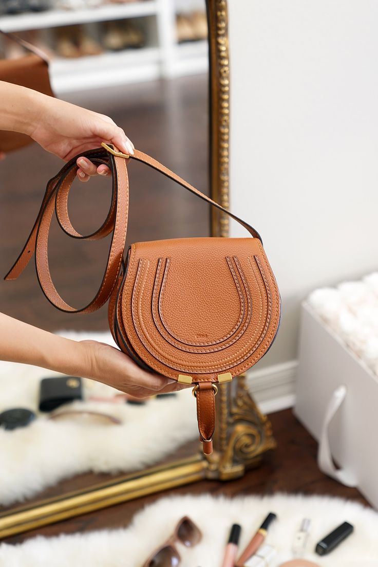 Chloe Saddle Bag, Chloe Mini Bag, Chloe Marcie Bag, Chloe Crossbody Bag, Chloe Mini Marcie, Ysl Wallet, Inside My Bag, Chloe Handbags, Leather Card Case