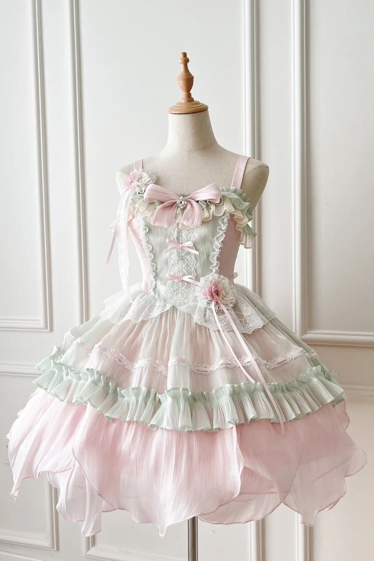 Pink/Green Summer Garden Ruffle Embroidery Bowknot Lace Sweet Lolita – LolitaInside Cute Dresses Pink, Garden Outfit Ideas, Pink And Green Outfits, Pink And Green Outfit, Green And Pink Dress, Mint Green Outfits, Body Tutorial, Kitty Clothes, Clothing Sketches