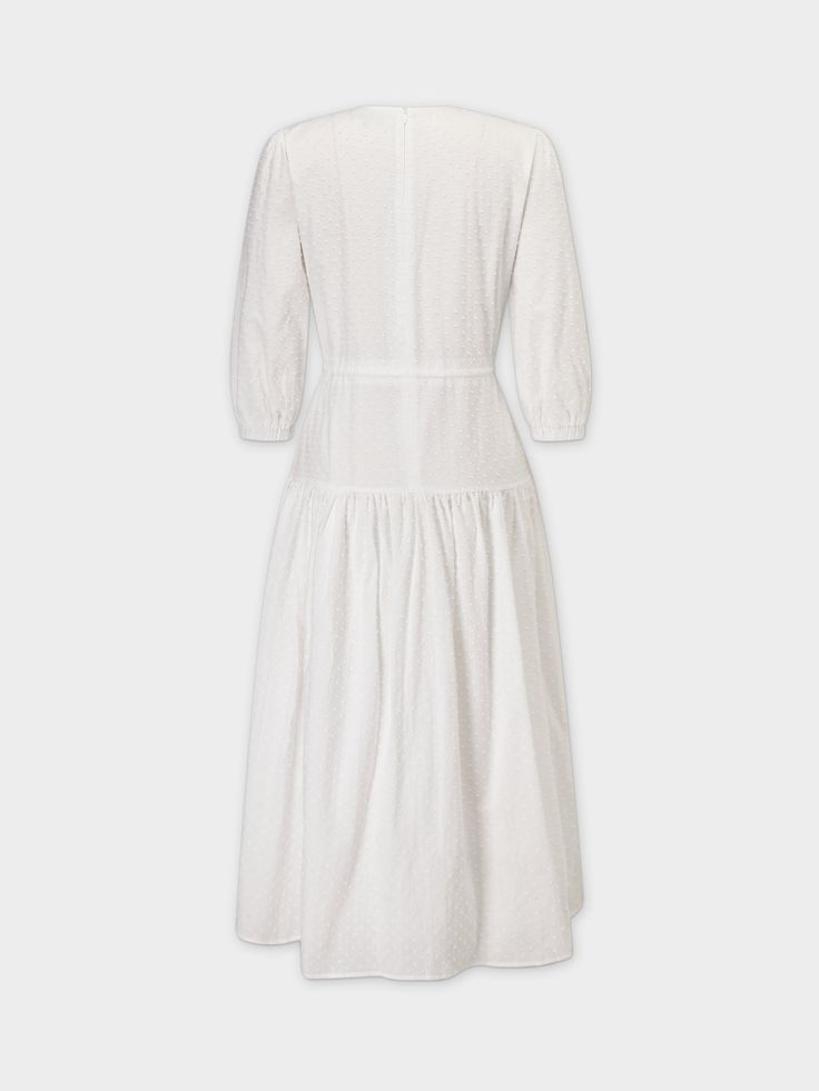 This elegant Side Pull Dress-White is perfect for any occasion. Made with lightweight fabric, it offers a flattering fit and features side pull detailing for added style. Classic White Cotton Midi Dress, White Cotton Midi Dress For Formal Occasions, Formal White Cotton Midi Dress, White Classic Maxi Dress For Daywear, Classic White Maxi Dress For Daywear, White Summer Maxi Dress For Formal Occasions, White Maxi Dress For Summer Formal Events, Elegant Cotton Maxi Dress For Day Out, White Formal Maxi Dress For Summer