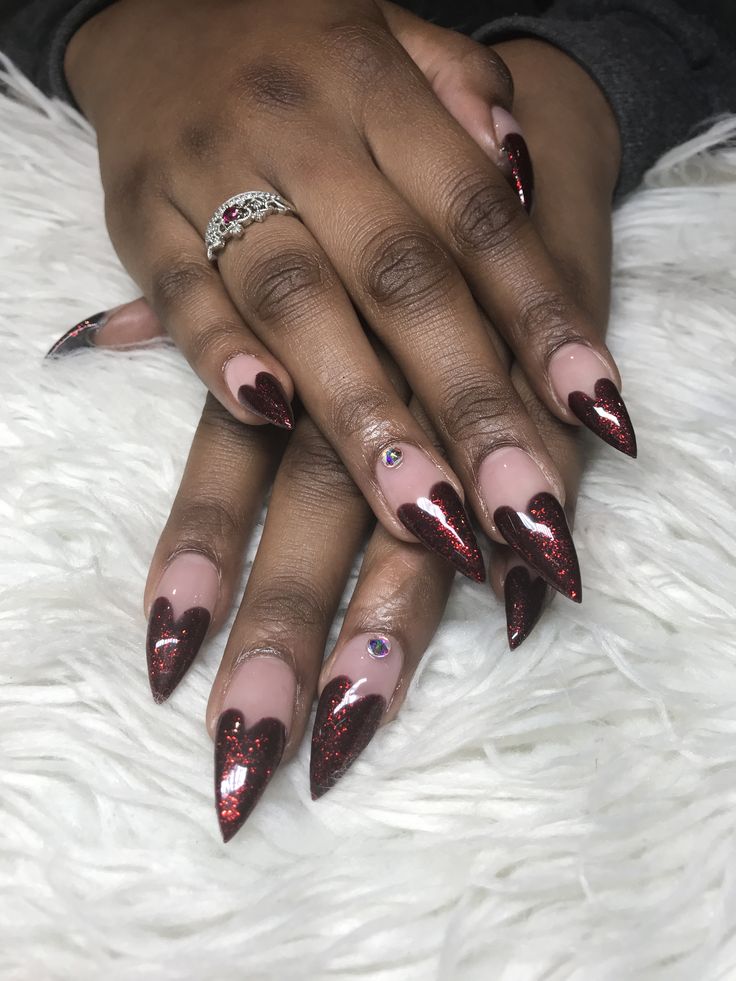 Heart Shaped French Tip, Red French Tip Nails Pointy, Red Stilleto French Tip, Heart Stiletto Nails, Red French Tip Nails Stiletto, Short Stilleto Frenchies, Stiletto French Tip Nails, Heart French Tips, Black And Red Nails Ideas