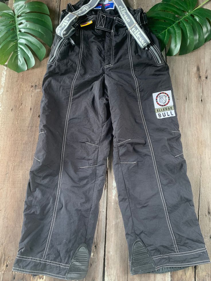 THANK VERY MUCH FOR VISIT OUR PAGE.PLEASE READ CAREFULLY OUR DESCRIPTION AND SATISFIED FIRST RARE!! Ski Pants ELLESE Overall Size : Medium Pants still in good Condition 8/10 Actual Measurement : Waist: 30 inches Total Length: 44 Inches Please look detail at the photo for confirmation. If any question please ask to me. **Please dont expect the pieces in mint condition unless state.Its because vintage or used item may have sign of wear.T Important: Telephone number is required for standard shippin Telephone Number, Ski Pants, Mint Condition, Skiing, Gender Neutral, Overalls, Bathing Beauties, Adult Outfits, Size Medium