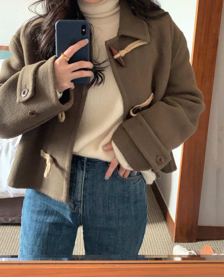 Courdroy Shirt, Korean Casual Outfits, Modest Fashion Outfits, Mode Inspo, 가을 패션, Korean Outfits, Casual Style Outfits, Winter Fashion Outfits, Look Chic