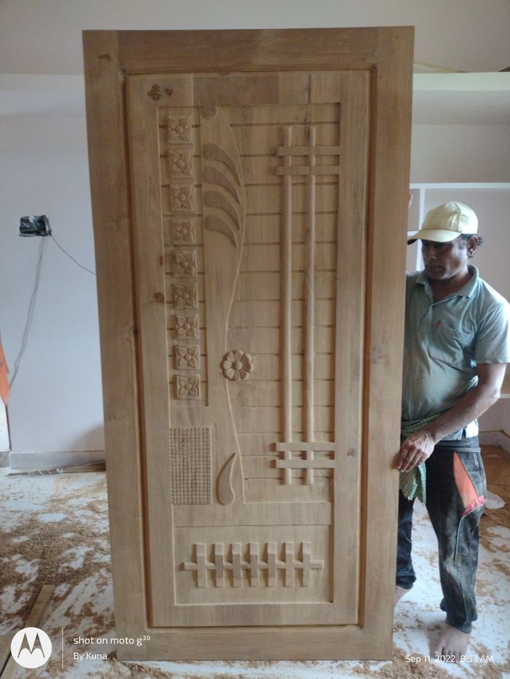 Wood carving design Bedroom Door Design Wooden Simple, Spa Doors, Wood Main Door Design, Teak Wood Main Door Design, Teak Wood Main Door, Wood Main Door, Teak Wood Door, Teak Door, Wooden Window Design