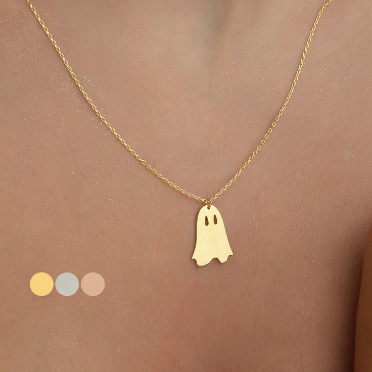 Gold Halloween, Bat Necklace, Pumpkin Necklace, Gothic Gifts, Halloween Charms, Halloween Bat, Meaningful Jewelry, Necklace Minimalist, Ghost Halloween