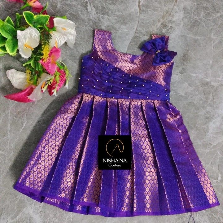 Frock Traditional, Design Frock, Traditional Baby Dresses, Indian Dresses For Kids, Kids Frock, Cotton Frocks For Kids, Frocks For Kids, Kids Party Wear Dresses