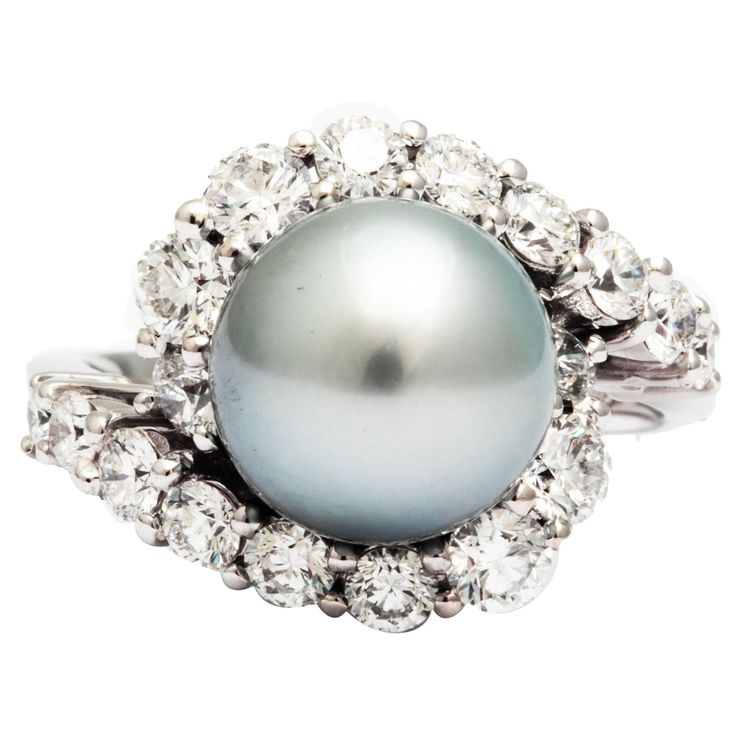 A Silver gray Tahitian pearl and white diamonds ring from FERRUCCI Entirely made in 18k white gold, Size 6.75 Diamond total carat weight of 1.72 carat weight Silver Gray Tahitian Pearl 12mm Diamond Pearl Ring, Tahitian Pearl Ring, Pearl Cocktail Ring, Pearl Wedding Ring, Fine Pearl Jewelry, Victorian Engagement Rings, Tahitian Black Pearls, Pearl And Diamond Ring, Bracelet Love