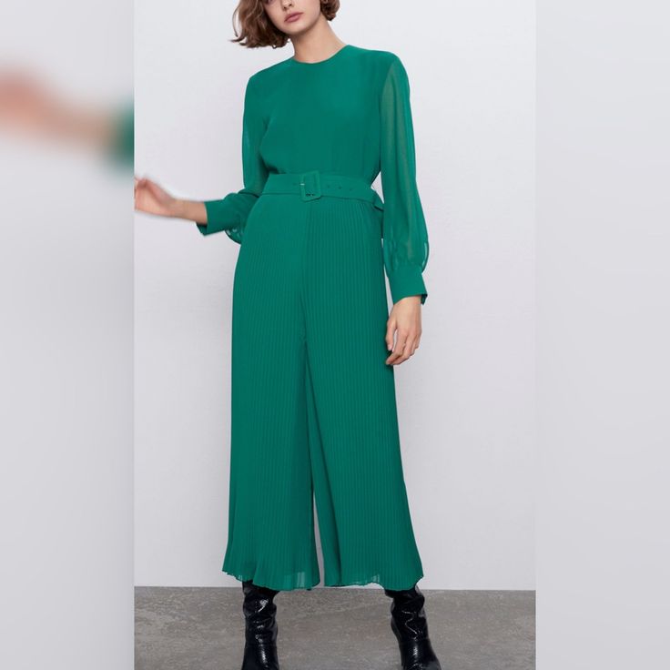 Zara Green Jump Suit With Pleated Bottom. Chic Green Long Sleeve Jumpsuits And Rompers, Chic Green Jumpsuits And Rompers For Fall, Chic Green Belted Jumpsuits And Rompers, Chic Belted Green Jumpsuits And Rompers, Chic Green Belted Jumpsuit, Zara Long Sleeve Jumpsuits And Rompers, Green Belted Jumpsuits And Rompers For Work, Belted Long Sleeve Jumpsuits And Rompers For Spring, Belted Long Sleeve Jumpsuits For Spring