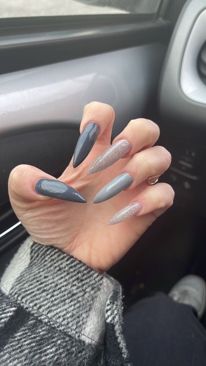 Stiletto nails Gray Stiletto Nails, Long Sharp Nails, Nails Gray, Nails Grey, Grey Nails, Sharp Nails, Gray Nails, Stiletto Nails, Manicure