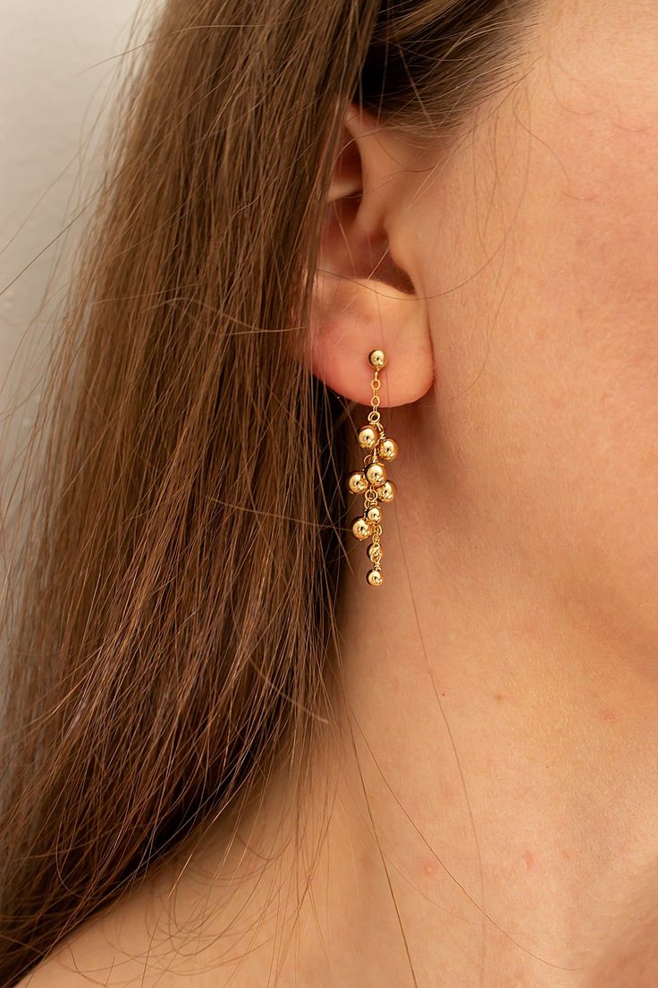 ear tattoo ear piercing aesthetics ear piercings aesthetic earrings earrings tattoo earing tattoos ears tattoo earing tattoo ear tattooes ear tattoos ear piercings ear piercing aesthetic ear piercing ideas earring ear piercing earrings jewelry ear ear piercings chart ear jewelry earings ear cuff no piercing earrings piercings earrings piercing ear jacket ear piercings ideas Christine Elizabeth, Small Earrings Gold, Gold Earrings Indian, Elizabeth Jewelry, Petite Earrings, New Gold Jewellery Designs, Gold Earrings Models, Modern Gold Jewelry, Gold Bridal Jewellery Sets