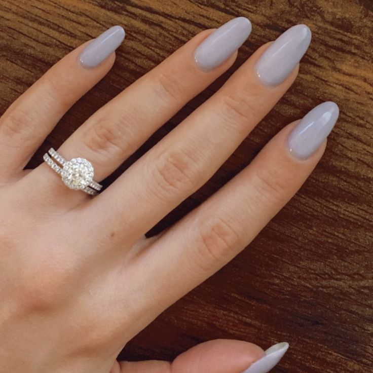 Lilac Gray Nails, Light Purple Grey Nails, Light Grey Dip Nails, Lilac Grey Nails, Grey Lilac Nails, Soft Lavender Nails, Grey Dip Powder Nails, Gray Dip Nails, Purple Gray Nails