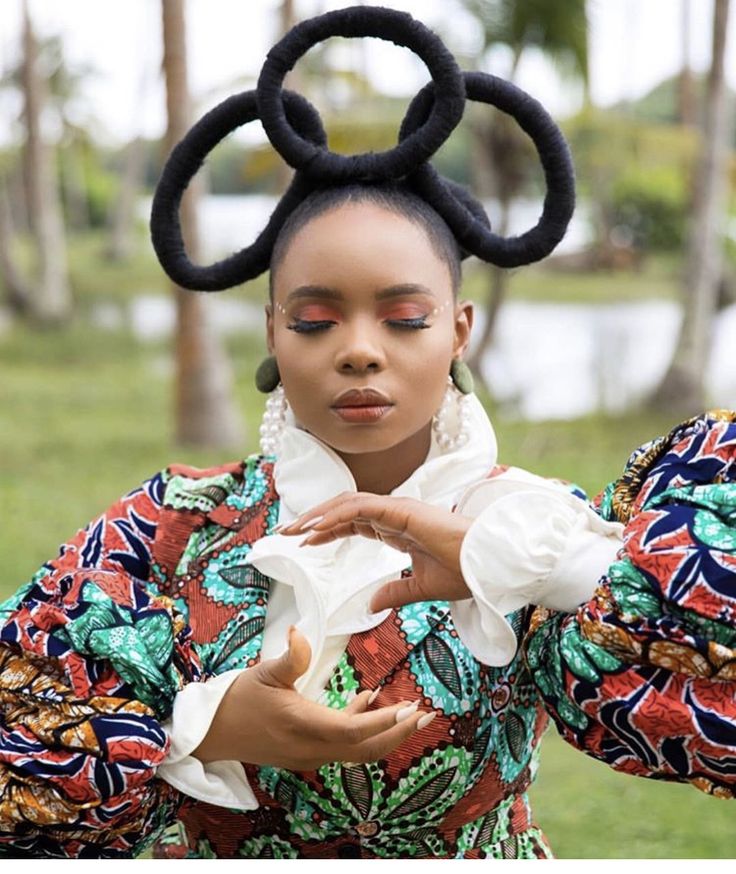 Yemi Alade, Yemi Alade Hairstyle, Ancient Black Hairstyles, Fantasy African Hairstyles, Braids Editorial, Braids Editorial Fashion, Afro Editorial Hair, Afro Hair Art, Exotic Hairstyles