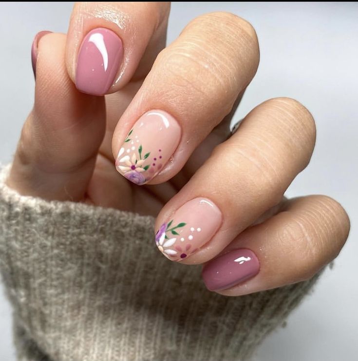 Nails Pink Acrylic, Mauve Nails, Nails Glossy, Press On Nails Short, Nails Cute, Simple Gel Nails, Casual Nails, Floral Nail Art, Vacation Nails