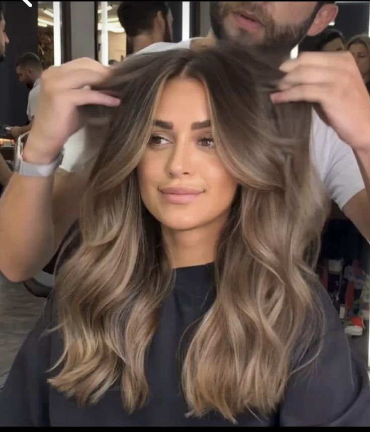 Very Subtle Balayage, Light Brown Fall Hair, Short Hair Styles For 2023, Sandy Balayage, Mousy Brown Hair, Hazelnut Hair, Best Short Hair, Hair 2025, Light Brunette Hair