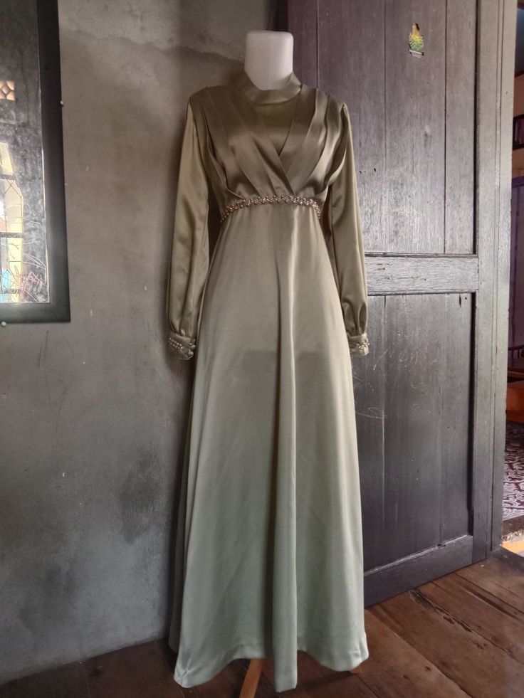 casual A-line gown with beautiful design Simple Bridesmaid Dresses Hijab, Model Dress Satin Hijab Simple, Model Bridesmaid Dress Hijab Satin, Satin Long Dress Bridesmaid Hijab, Model Gamis Satin, Model Dress Bridesmaid Hijab, Ootd Bridesmaid Hijab, Dress Satin Hijab Simple, Model Dress Satin Hijab