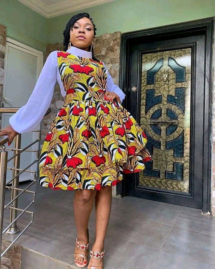 Ankara Pinafore Styles, Styles For Slim Ladies, Unique Ankara Styles, Ankara Short, Stylish Naija, Ankara Short Gown Styles, Below The Knee Dresses, Dress Ankara, Ankara Dress Styles