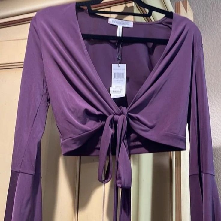 Never Worn, In Perfect Condition. Size Is Xs But Can Fit Small To Medium Easily. Flattering And Soft Chic Purple Long Sleeve Crop Top, Chic Long Sleeve Purple Crop Top, Purple Long Sleeve Crop Top For Spring, Spring 3/4 Sleeve Top For Night Out, Spring Tops For Night Out With 3/4 Sleeves, Fitted 3/4 Sleeve Top For Brunch, Fashionista Clothes, Color Purple, Crop Top