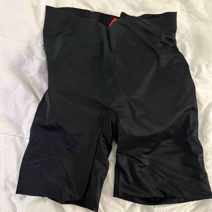 Spanx Shorts Legging - Brand New Size Medium With Butt Padding High Waist Black Bottoms With Built-in Shorts, Black Stretch Bottoms With Built-in Shorts, Fitted Black Bottoms With Built-in Shorts, Black Stretch Pants With Built-in Shorts, Black Leggings With Built-in Shorts, Black Shapewear Bottoms With Built-in Shorts, High Waist Shapewear Bottoms With Built-in Shorts, Black Short Leg Bottoms For Night Out, Black Short-leg Bottoms For Night Out