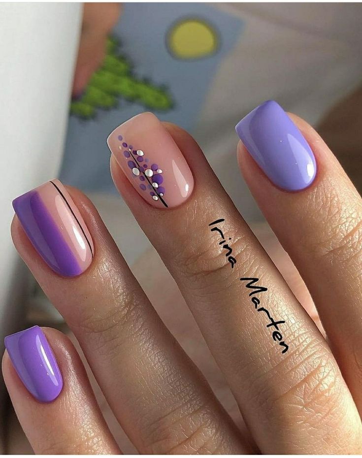 Purple Nail Designs, Glamour Nails, Nail Art Designs Videos, White Nail, Short Acrylic Nails Designs, Pink Nail, Spring Nail, Chic Nails, Short Acrylic Nails