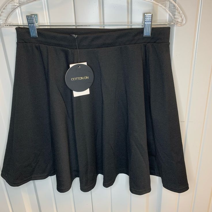 Never Worn Cotton On Skater Skirt Black Flared Mini Skirt With Relaxed Fit, Black Full Skirt Skort For Summer, Casual Black Flared Skirt, Casual Flared Skirt For Night Out, Black Flared Lined Mini Skirt, Casual Lined Skirt For Night Out, Casual Black Full Skirt, Casual Full Black Skirt, Black Relaxed Full Mini Skirt