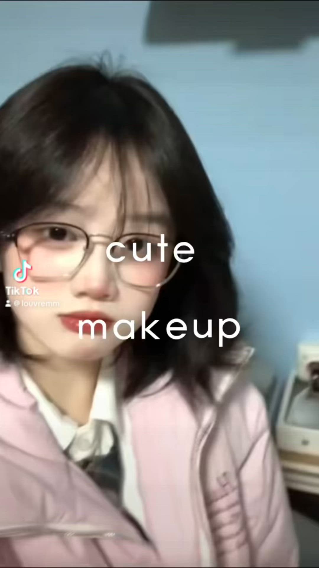 not mine! ID: 6979500233 #makeup #cutemakeup #cutemakeup ideas #douyinmakeup #xiaohongshu #小红书 (this is from my tt acc but its an repost from xiaohongshu)